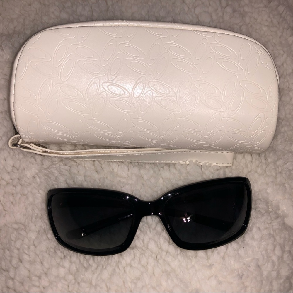 Oakley Dispute Sunglasses